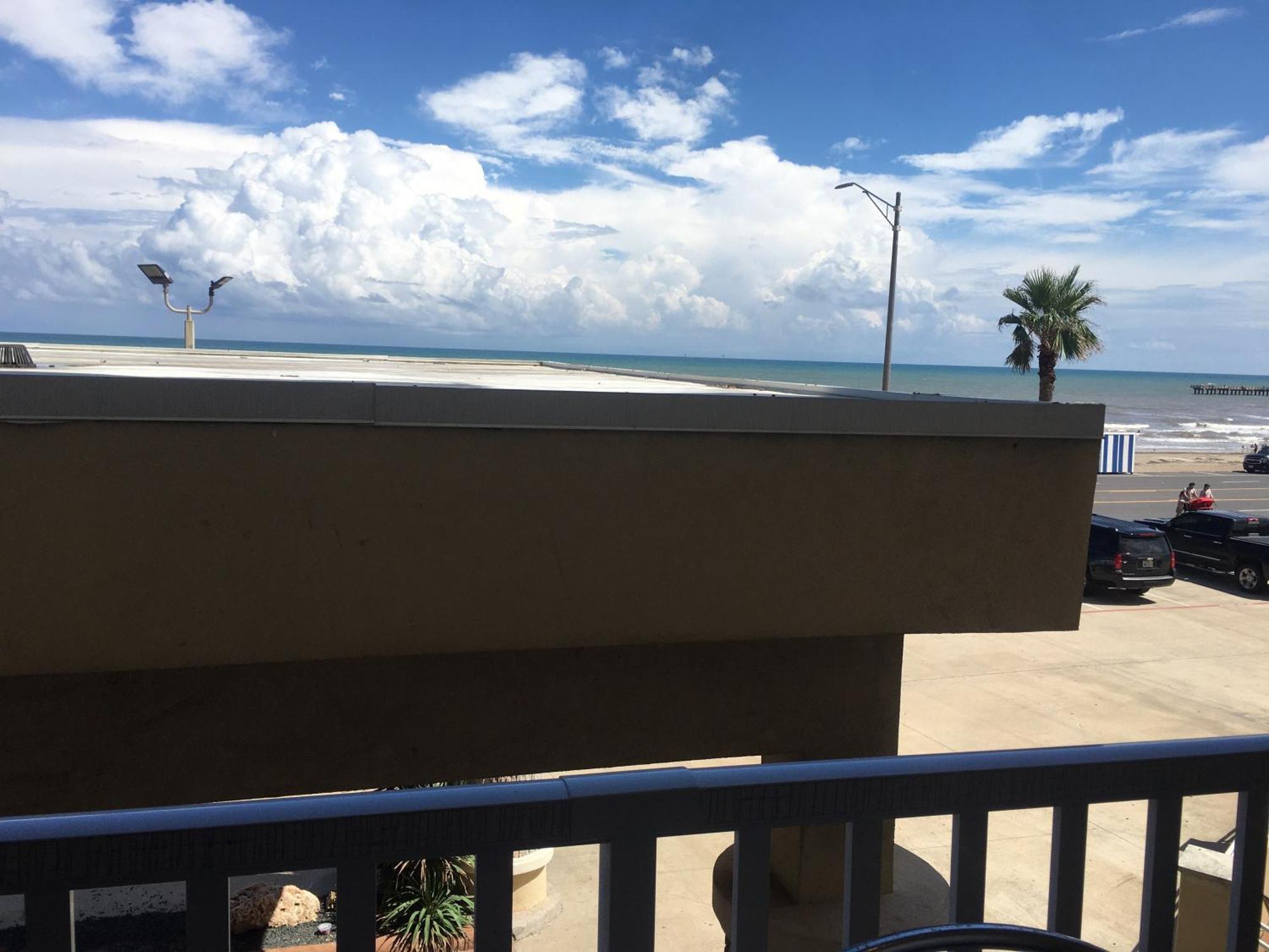 Best Western Plus Galveston Suites Dış mekan fotoğraf